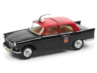Lot 214 - DINKY TOYS (FRANCE) (1)