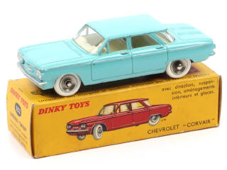 Lot 237 - DINKY TOYS (FRANCE) (1)