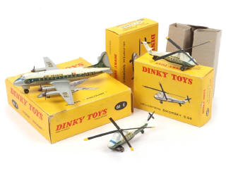 Lot 345 - DINKY TOYS (FRANCE) (3)