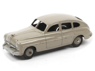Lot 204 - DINKY TOYS (FRANCE) (1)