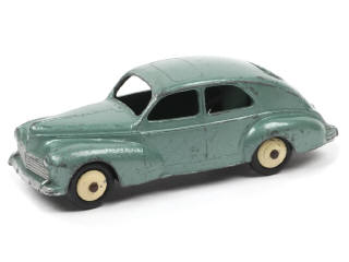 Lot 206 - DINKY TOYS (FRANCE) (1)