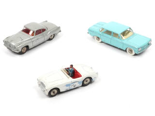 Lot 328 - DINKY TOYS (FRANCE) (3)