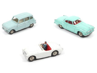 Lot 329 - DINKY TOYS (FRANCE) (3)