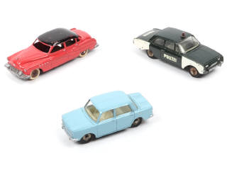 Lot 333 - DINKY TOYS (FRANCE) (3)