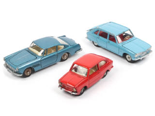 Lot 430 - DINKY TOYS (FRANCE) (3)
