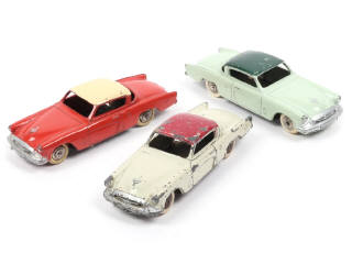 Lot 427 - DINKY TOYS (FRANCE) (3)