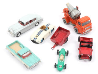 Lot 372 - DINKY TOYS (GB) (7)