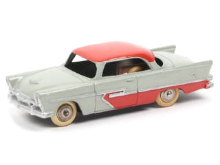 Lot 377 - DINKY TOYS (FRANCE) (1)