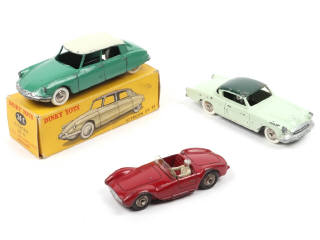 Lot 438 - DINKY TOYS (FRANCE) (3)