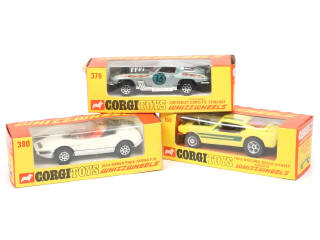Lot 325 - CORGI TOYS (GB) (3)