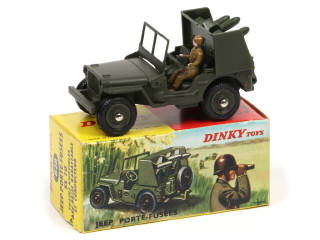 Lot 411 - DINKY TOYS (FRANCE) (1)