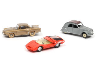 Lot 407 - DINKY TOYS (FRANCE) (3)
