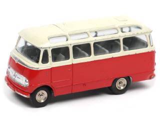 Lot 397 - DINKY TOYS (FRANCE) (1)