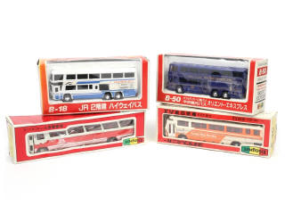 Lot 121 - YONEZAWA TOYS DIAPET (JAPON) (4)