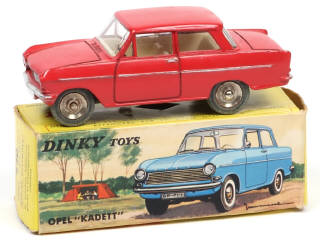 Lot 362 - DINKY TOYS (FRANCE) (1)