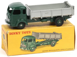 Lot 381 - DINKY TOYS (FRANCE) (1)