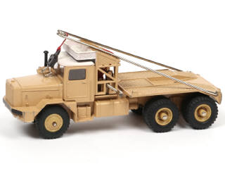 Lot 432 - DINKY TOYS (FRANCE) (1)