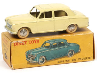 Lot 359 - DINKY TOYS (FRANCE) (1)