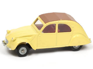 Lot 407 - DINKY TOYS (FRANCE) (1)