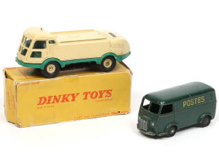 Lot 376 - DINKY TOYS (FRANCE) (2)