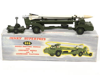 Lot 281 - DINKY TOYS (GB) (1)