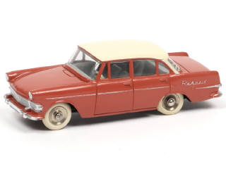 Lot 410 - DINKY TOYS (FRANCE) (1)
