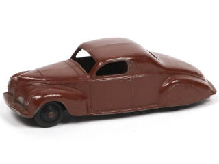 Lot 304 - DINKY TOYS (GB) (1)