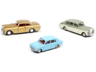 Lot 321 - DINKY TOYS (GB) (3)