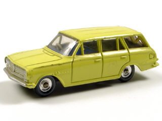 Lot 121 - DINKY TOYS GB (1)