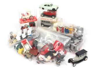 Lot 197 - DIVERS (1)