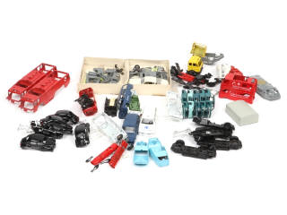 Lot 198 - DIVERS (1)