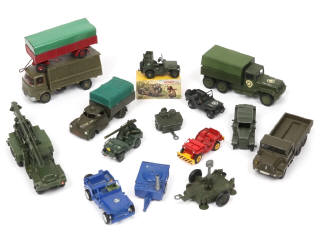 Lot 200 - DIVERS (15)