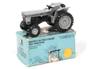 Lot 130 - ERTL (USA) (1)