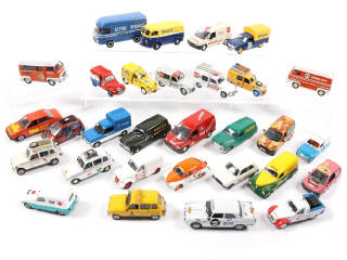 Lot 154 - DIVERS (30)