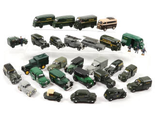 Lot 132 - DIVERS (27)