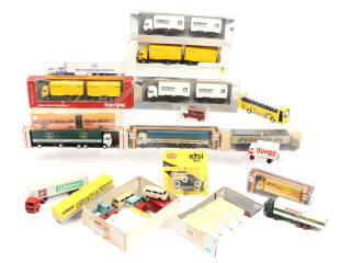 Lot 164 - DIVERS (31)