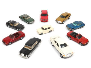 Lot 123 - DIVERS (10)