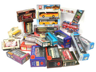 Lot 155 - DIVERS (23)