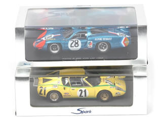 Lot 220 - SPARK (MACAU) (2)