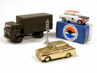 Lot 384 - LION-CAR (HOLLAND) (3)