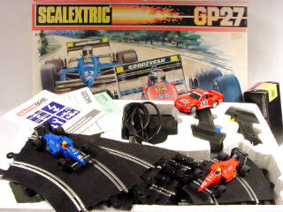 Lot 266 - SCALEXTRIC (2)
