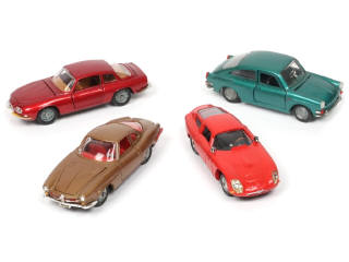 Lot 121 - POLITOYS (ITALIE) (4)