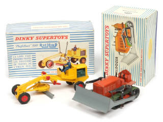 Lot 388 - DINKY TOYS (FRANCE) (2)