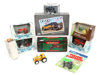 Lot 103 - ERTL (USA) (9)