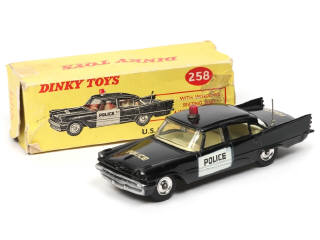 Lot 428 - DINKY TOYS (GB) (1)