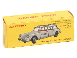 Lot 436 - DINKY TOYS (FRANCE) (1)
