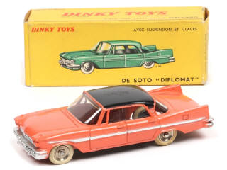 Lot 448 - DINKY TOYS (FRANCE) (1)