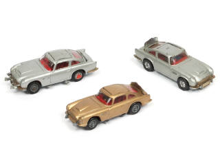 Lot 234 - CORGI TOYS (GB) (3)