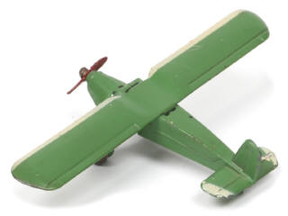 Lot 466 - DINKY TOYS (FRANCE) (1)