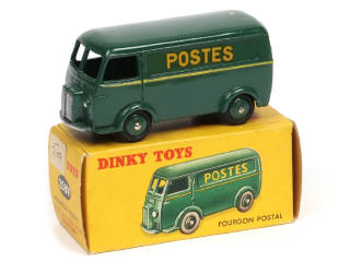 Lot 452 - DINKY TOYS (FRANCE) (1)